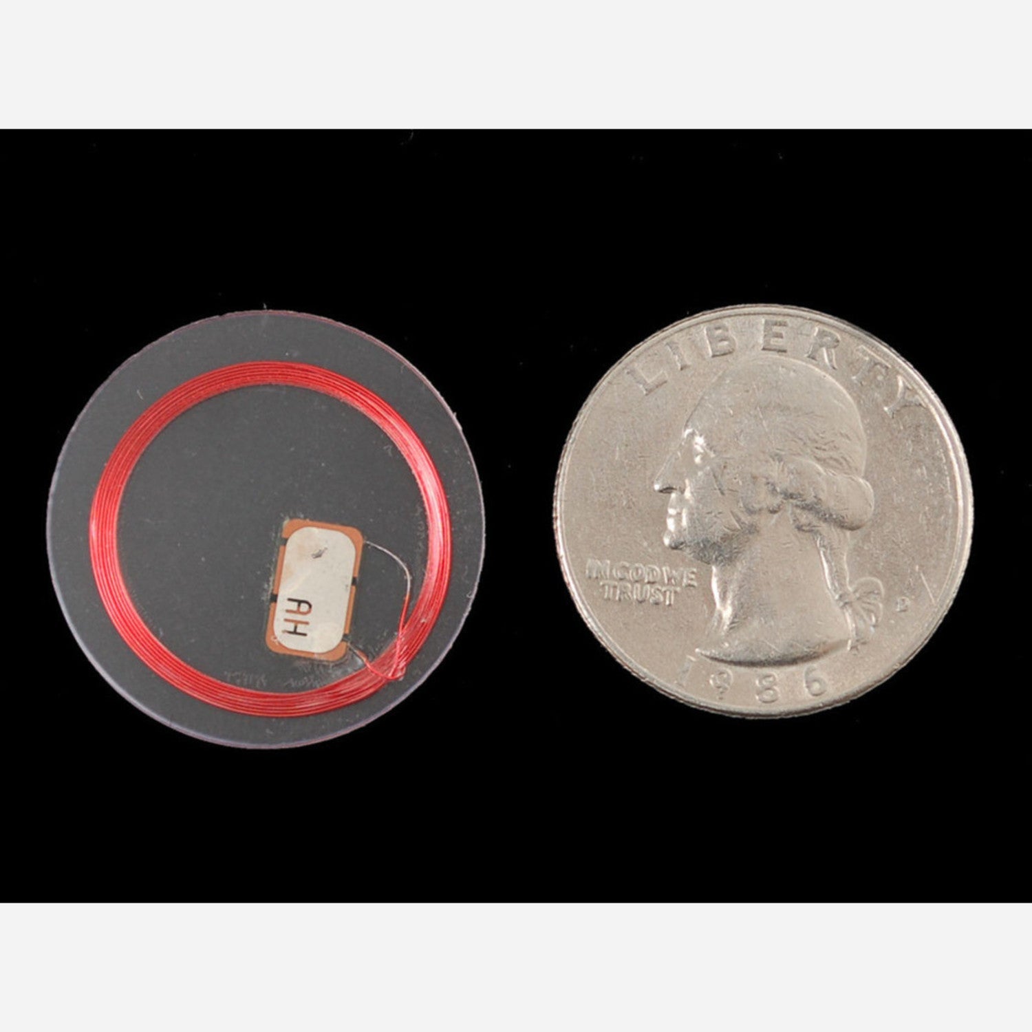 13.56MHz Transparent RFID/NFC Tag with 1KB Data Storage for Laundry and Identification