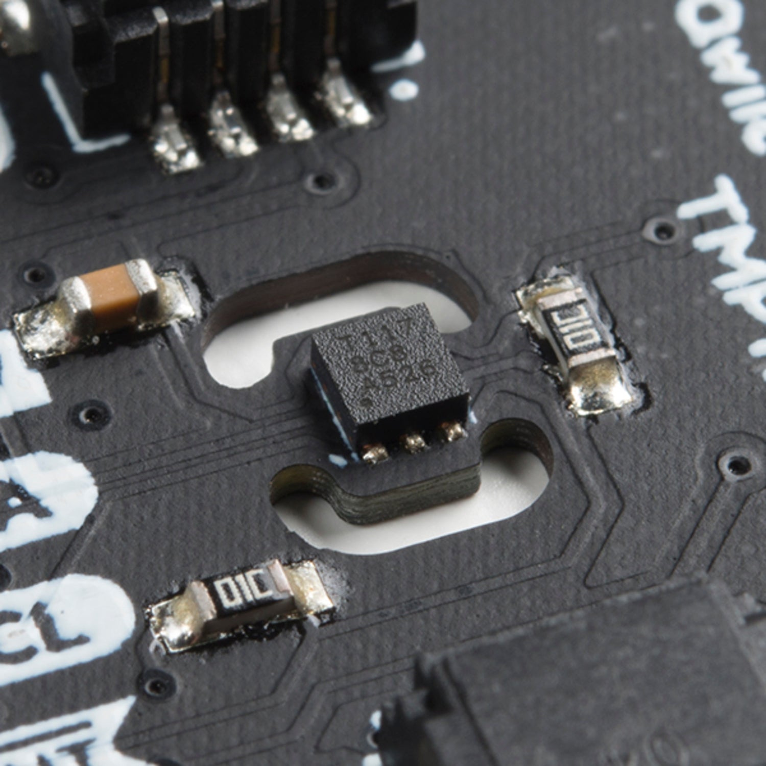 Ultra-Precise Qwiic TMP117 Temperature Sensor with High Accuracy