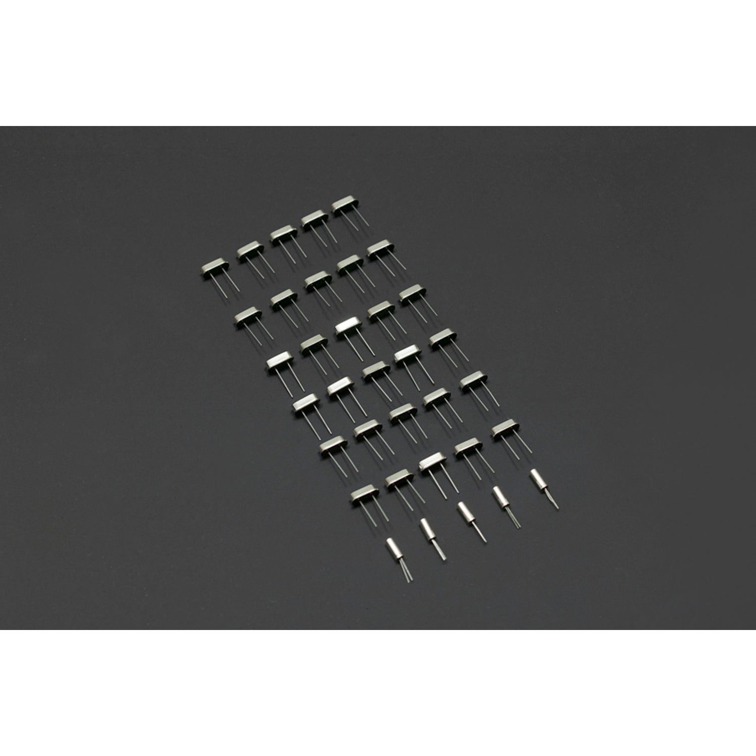 35-Piece Crystal Oscillator Set with 7 Common Values