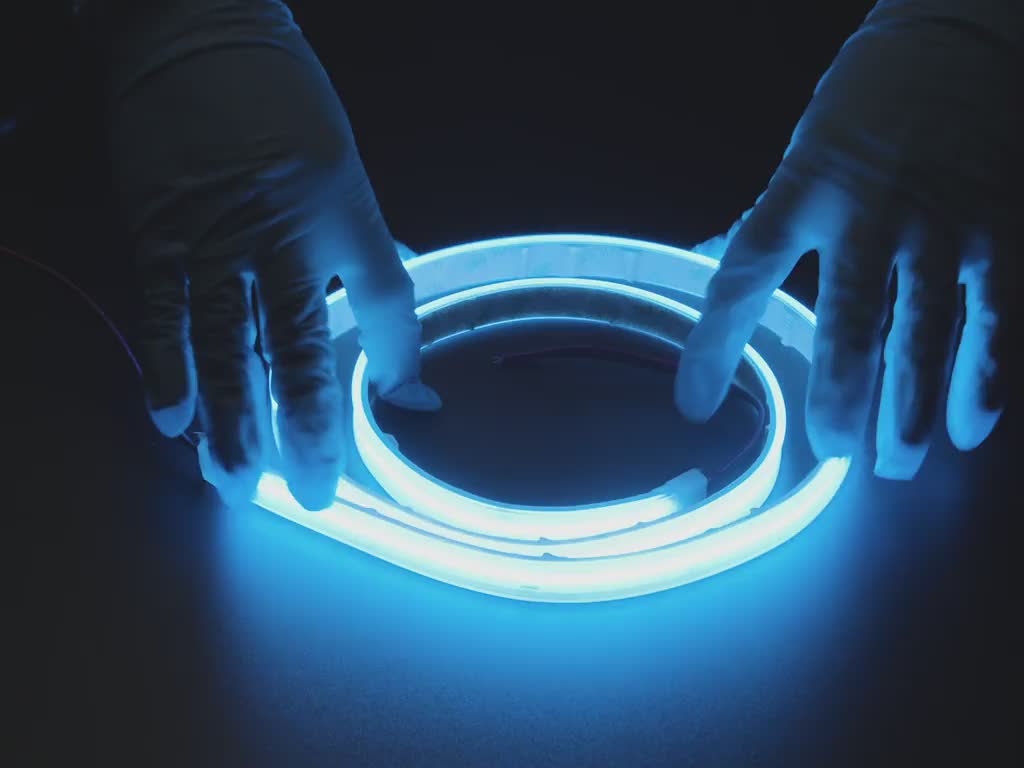 1m Long Blue Flexible 12V LED Strip with 480 LEDs per Meter
