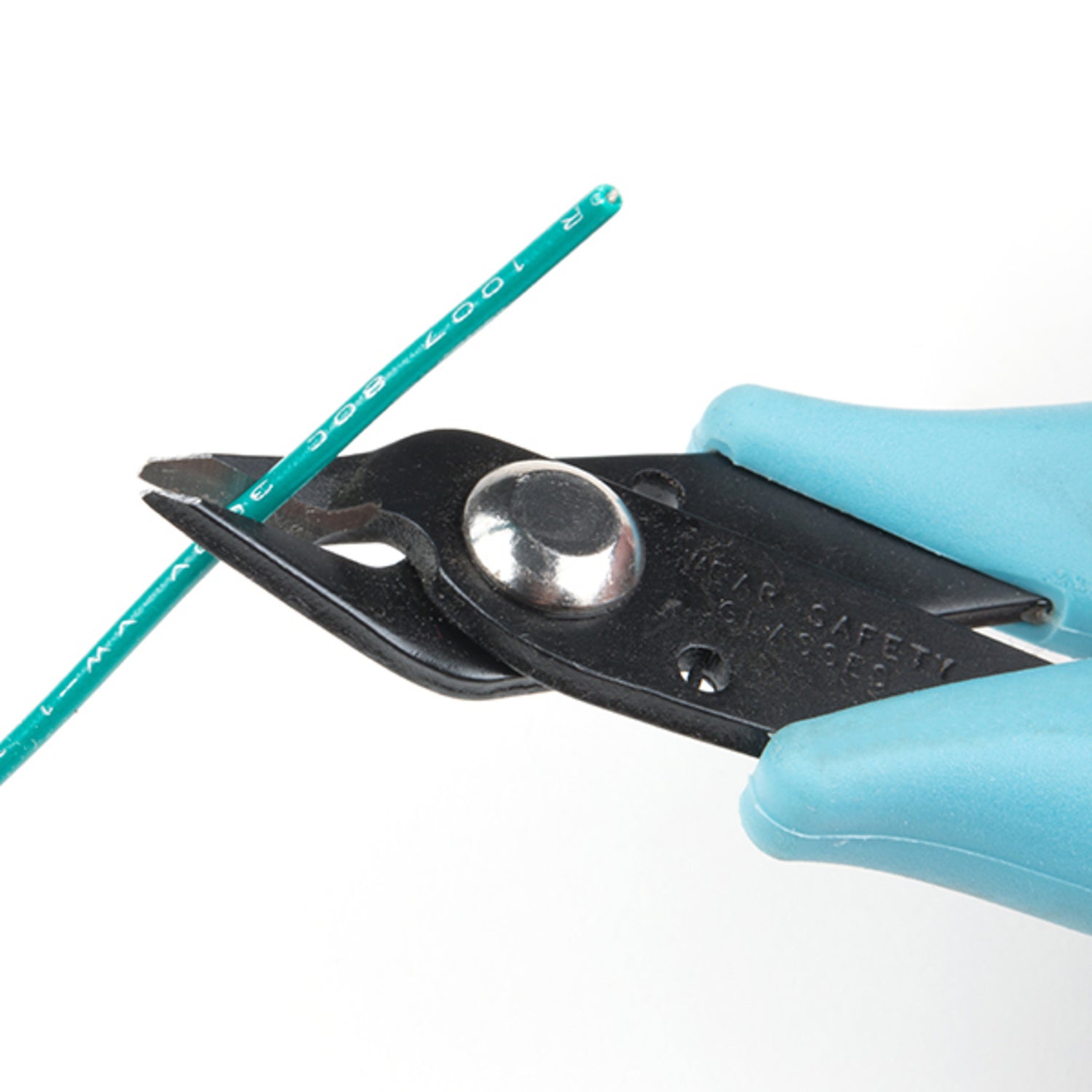Xcelite High - Quality Flush Cutters for Precise Lead Cutting
