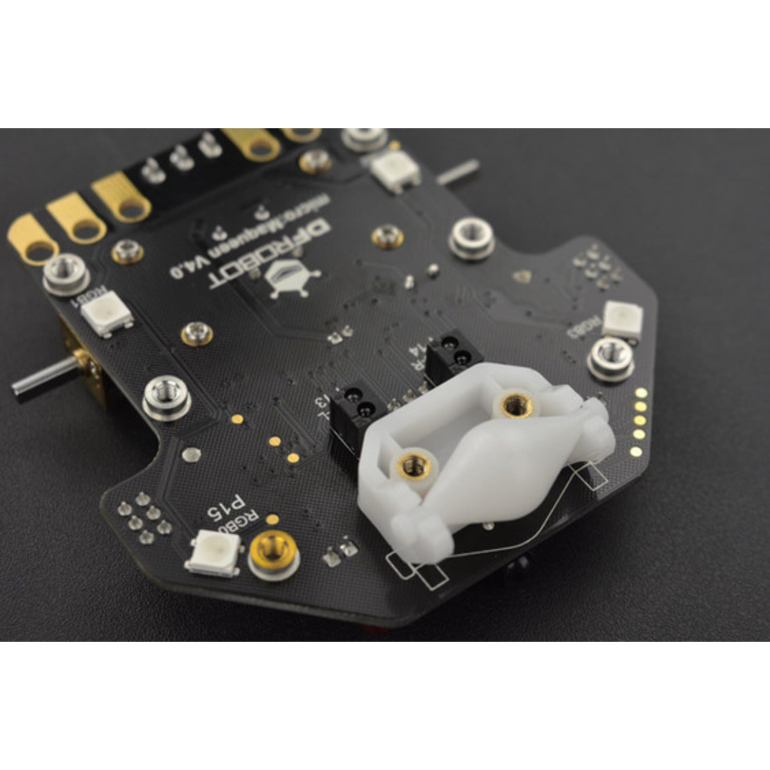 Micro Maqueen: Compact, Expandable Robot with micro:bit/micro:Gamepad