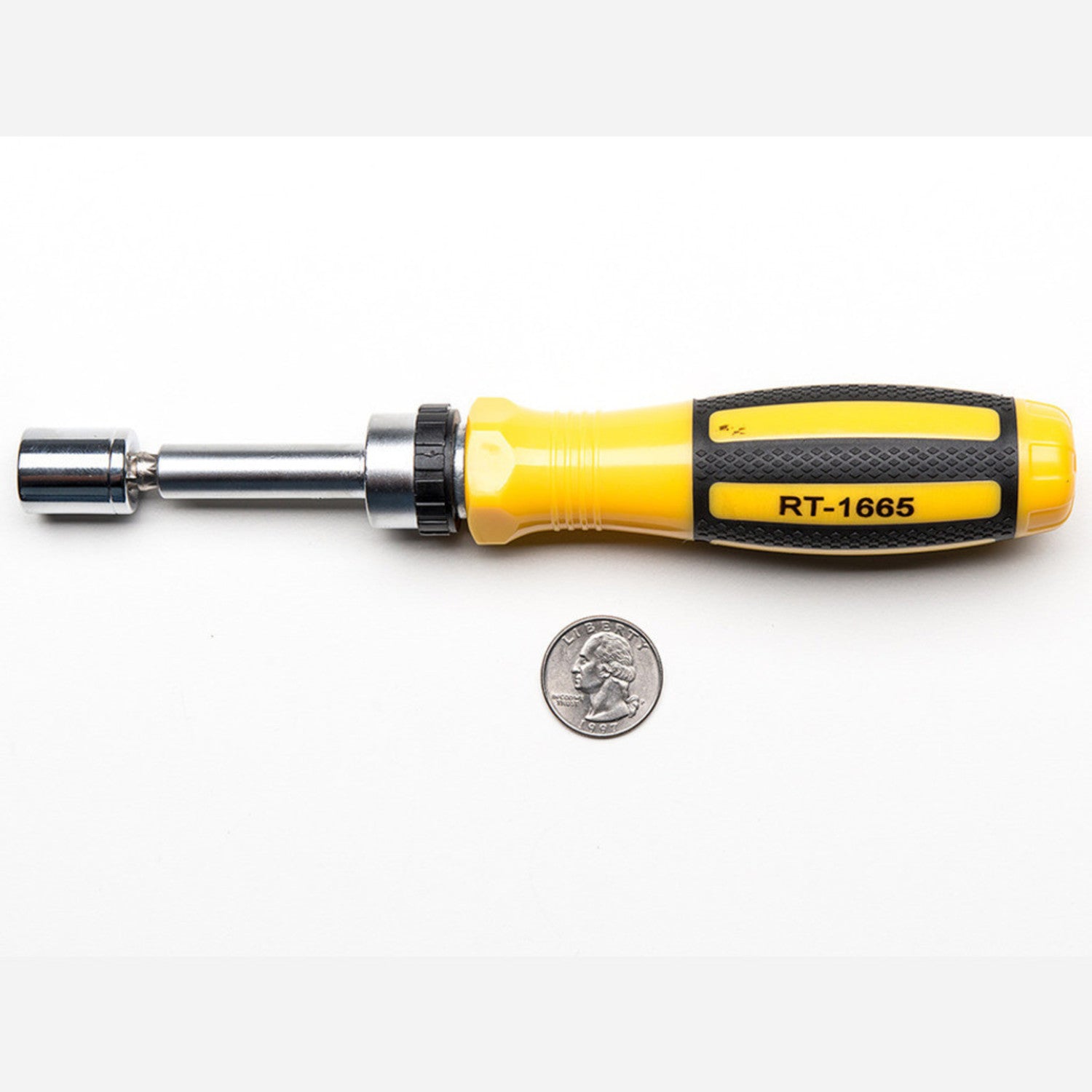 High - Quality 65 - Piece Set of Ratchet Screwdriver and Tool Bits for Disassembly and Assembly