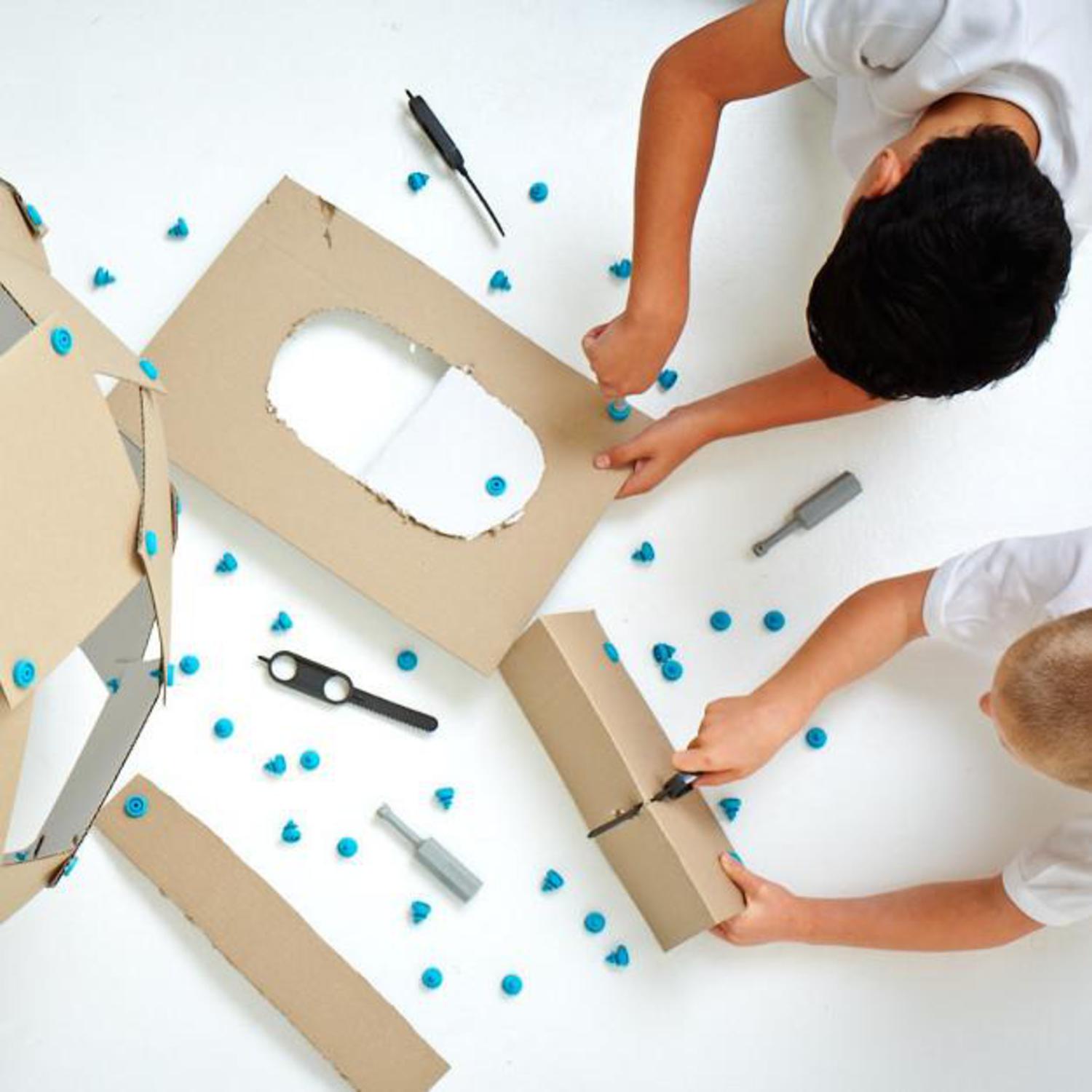 MAKEDO Classroom Pack - An Awesome Cardboard Construction Toolkit