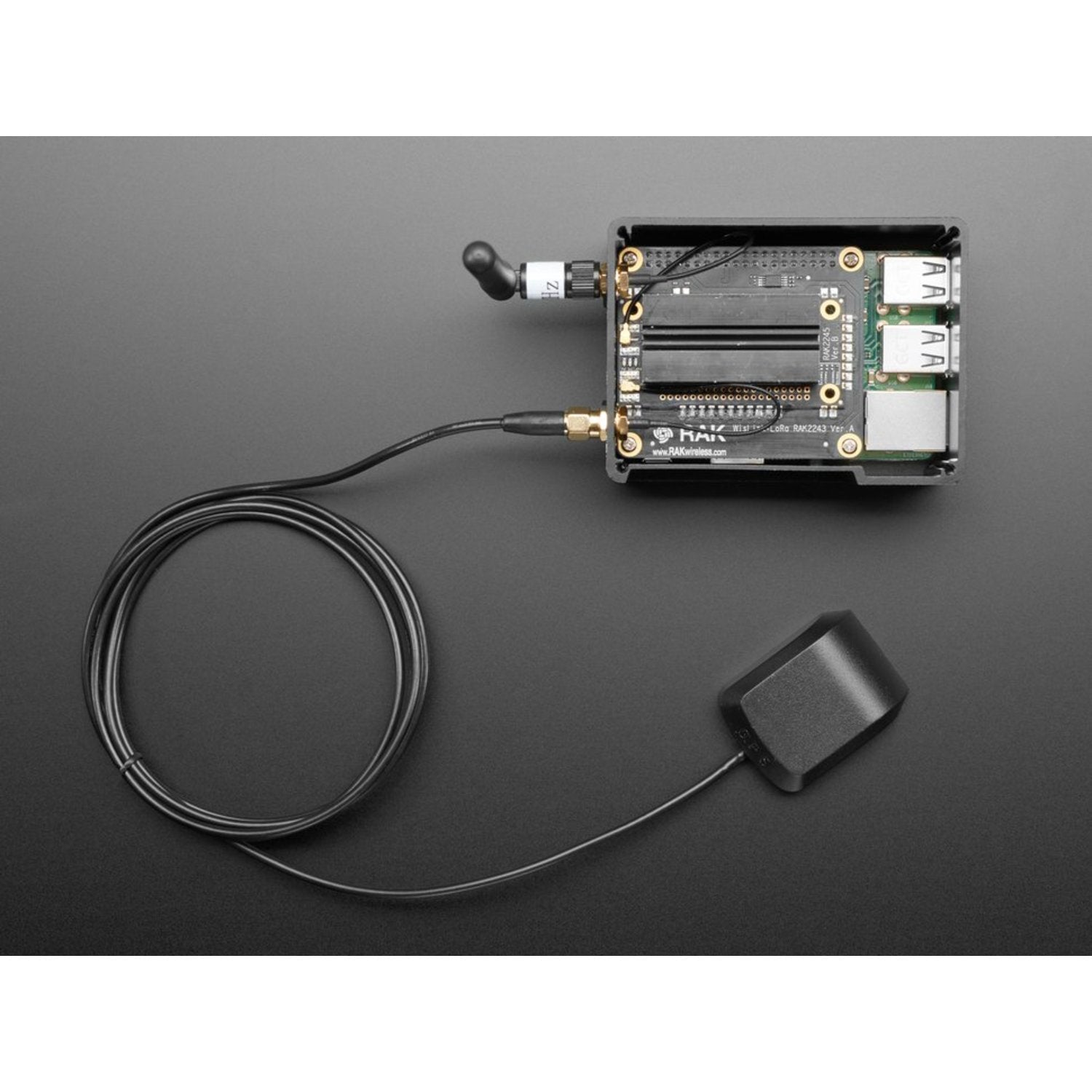 8-Channel SX1301 LoRa Gateway HAT with LoRa & GPS Antennas - Raspberry Pi Not Included