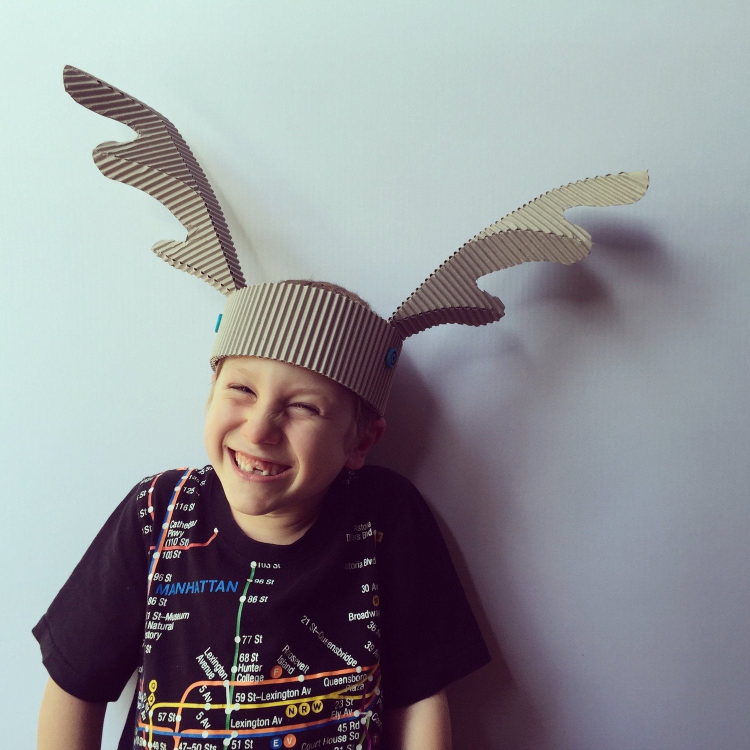 MAKEDO Classroom Pack - An Awesome Cardboard Construction Toolkit