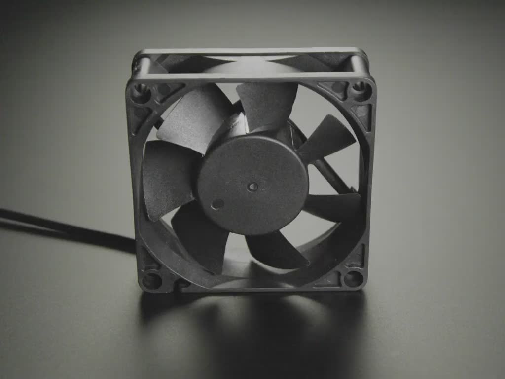 7 cm 5V Square USB-Powered Cooling Fan for Small Projects