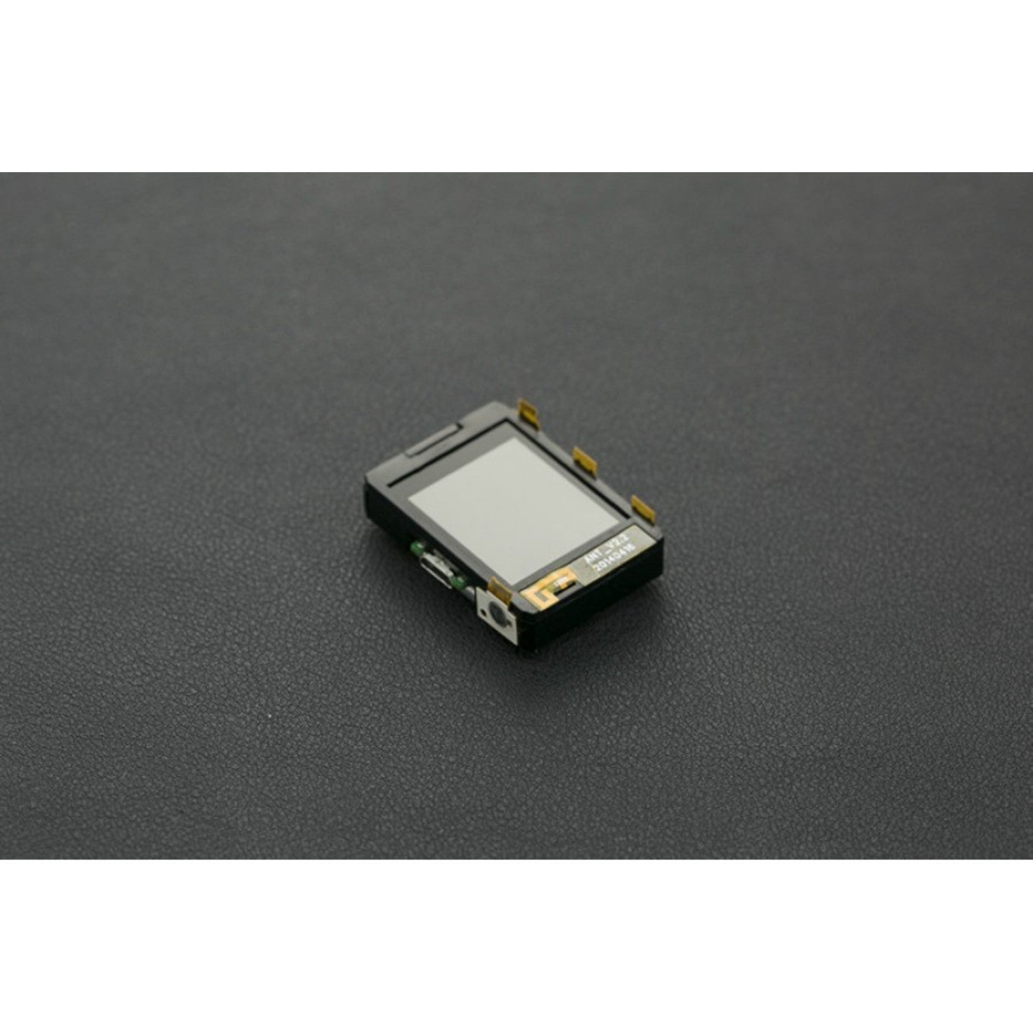 Mixtile GENA - An Innovative Wearable Electronic Development Kit for IoT and Wearable Device Creation