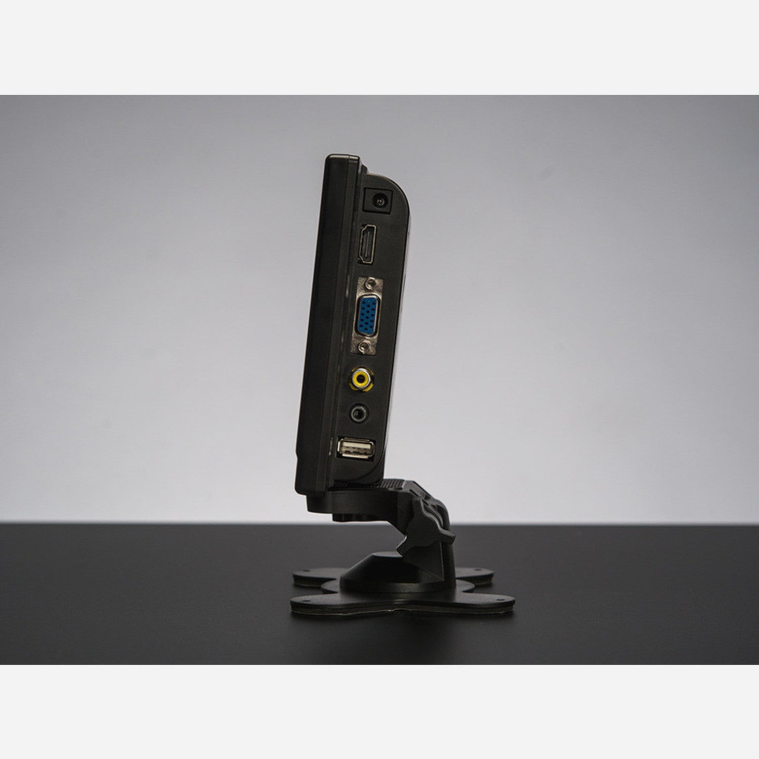 7-Inch 1280x800 (720p) IPS Display with Built-in Speakers - Supports HDMI, VGA, NTSC, and PAL Connections