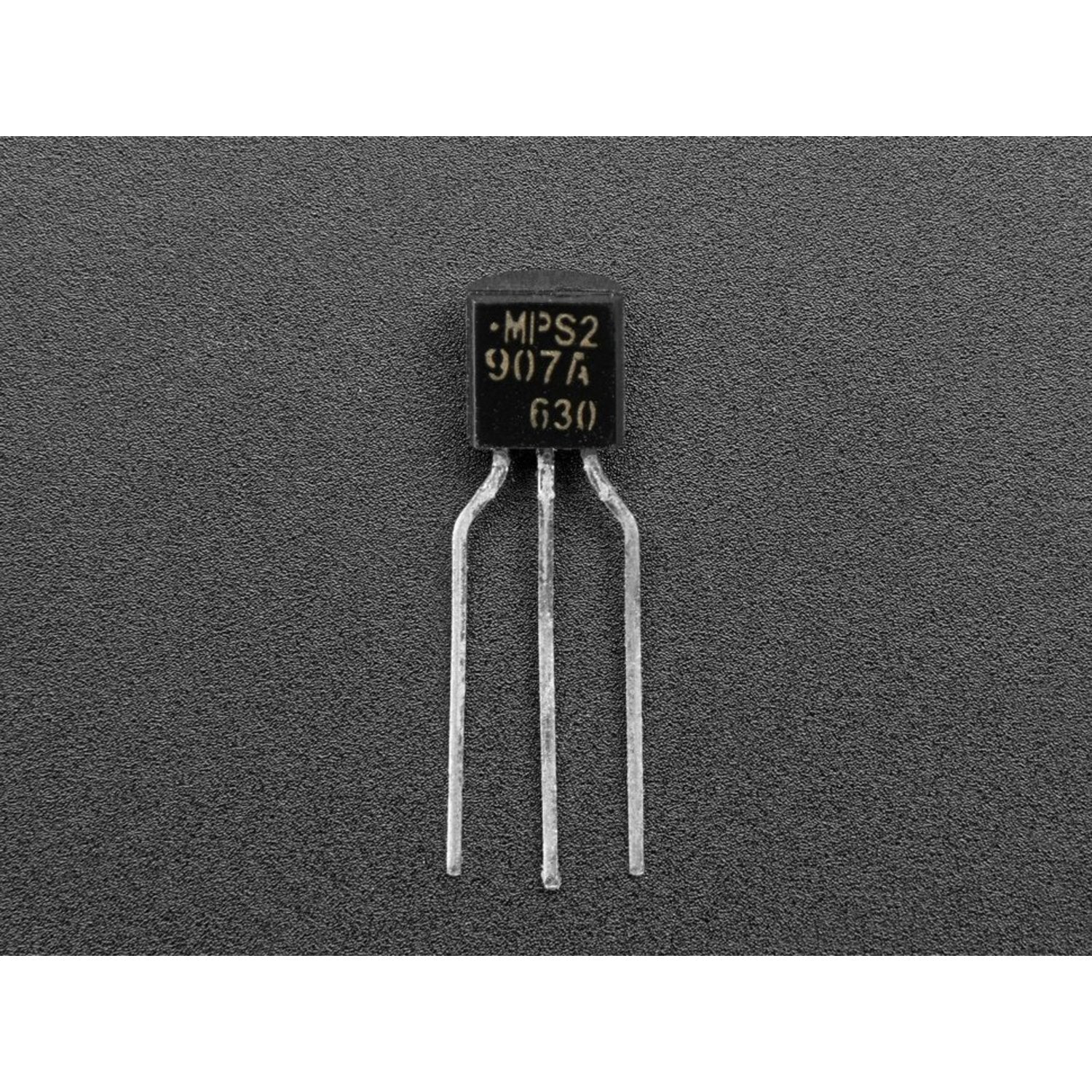 10-Pack PN2907 PNP Bipolar Transistors for Medium-Power Electronics