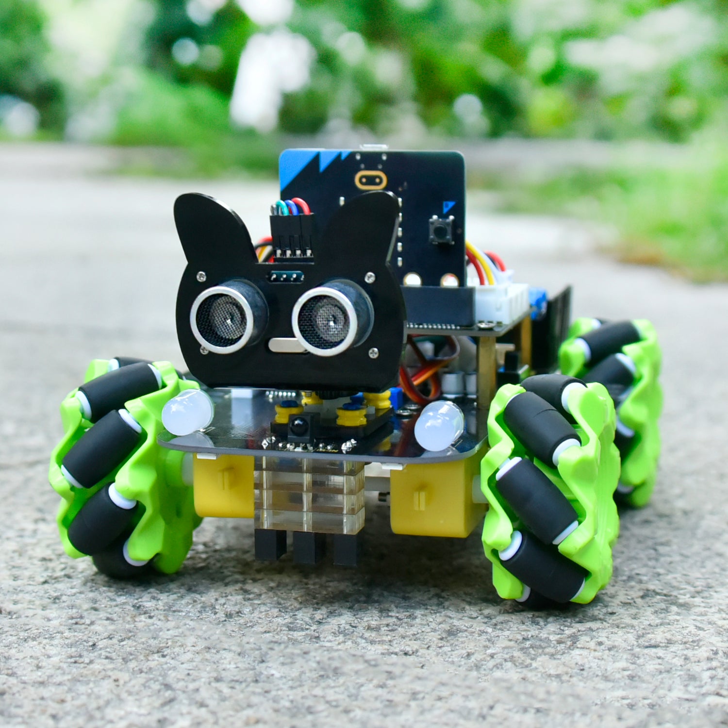 Upgraded Micro:bit 4WD Mecanum Smart Robot Car V2.0 for Coding Enthusiasts
