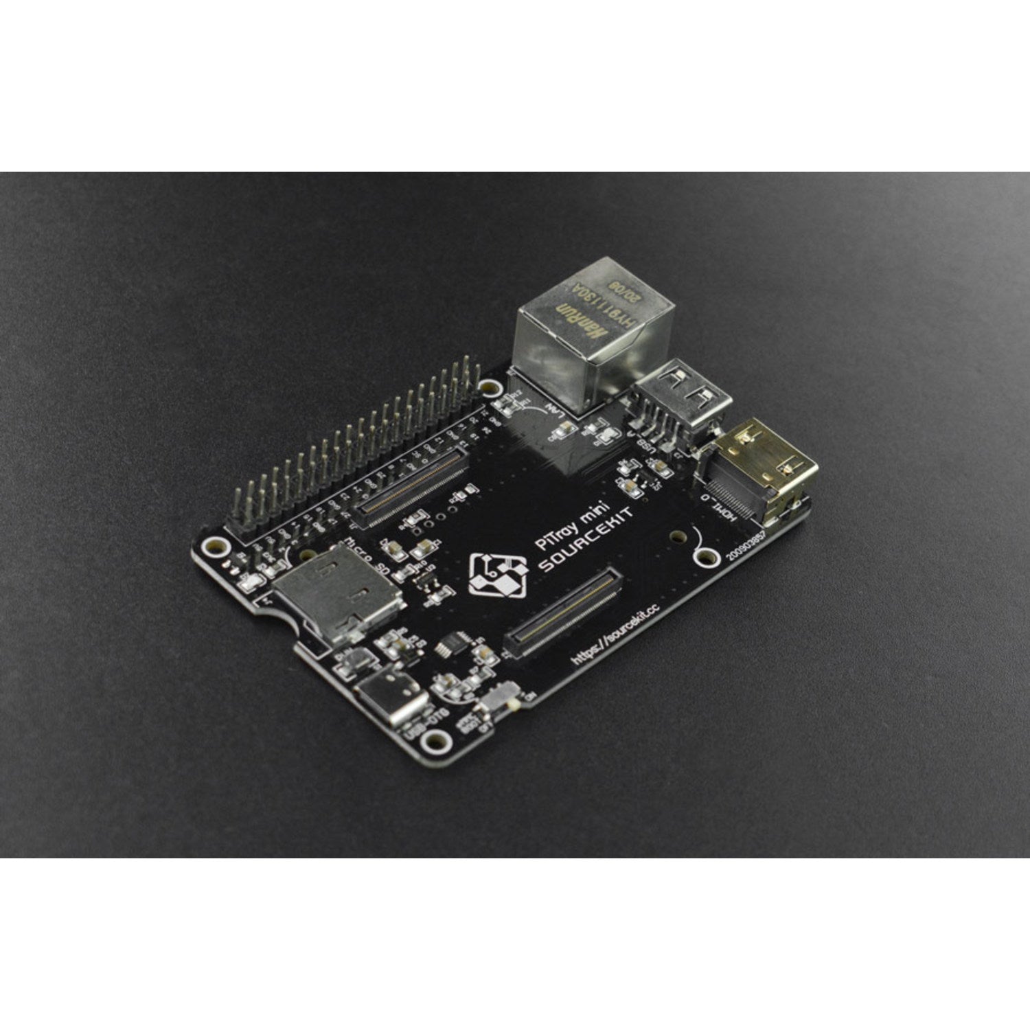 Compact PiTray Mini: Ideal Carrier Board for Raspberry Pi Compute Module 4 Clusters
